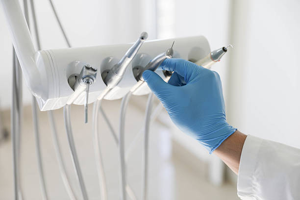 Professional Tooth Extraction technician working in San Andreas, CA